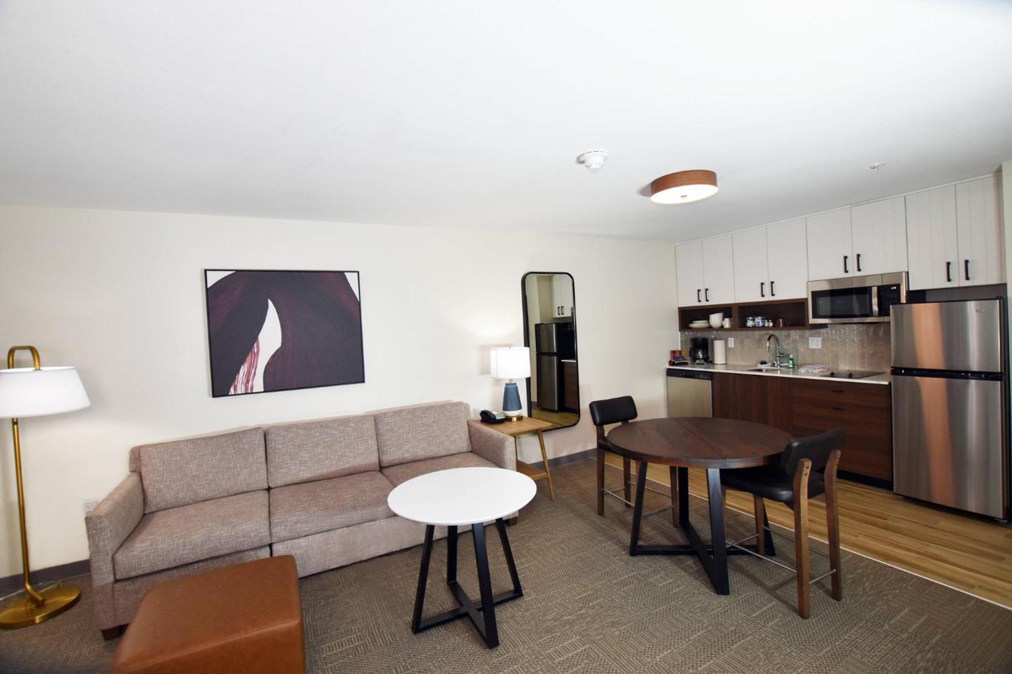 Staybridge Suites Detroit-Novi By Ihg Екстер'єр фото